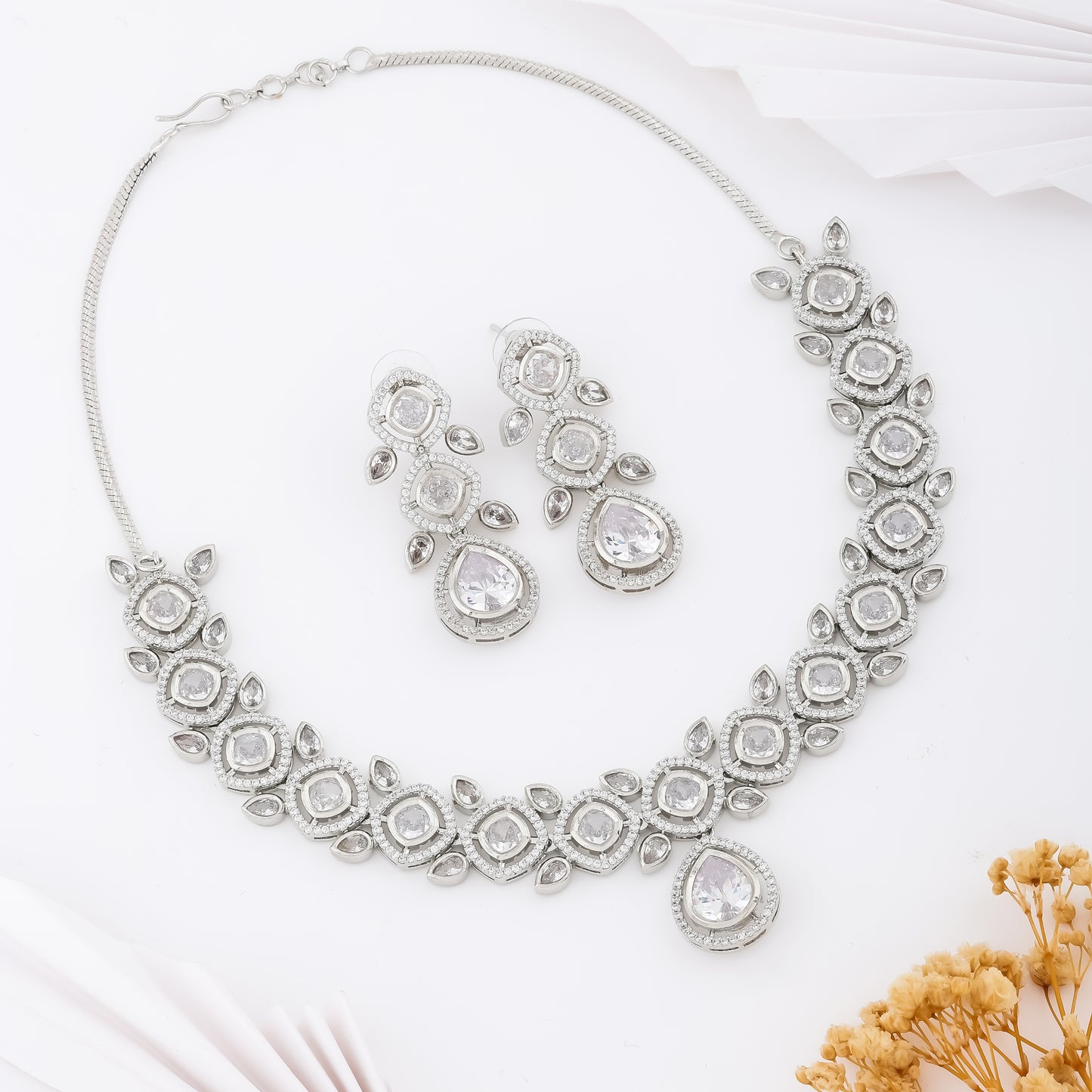 Princess Elegance Necklace Set