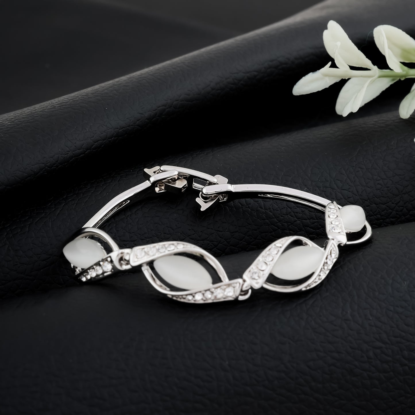 Phoenix Wave Diamonds Women Bracelet