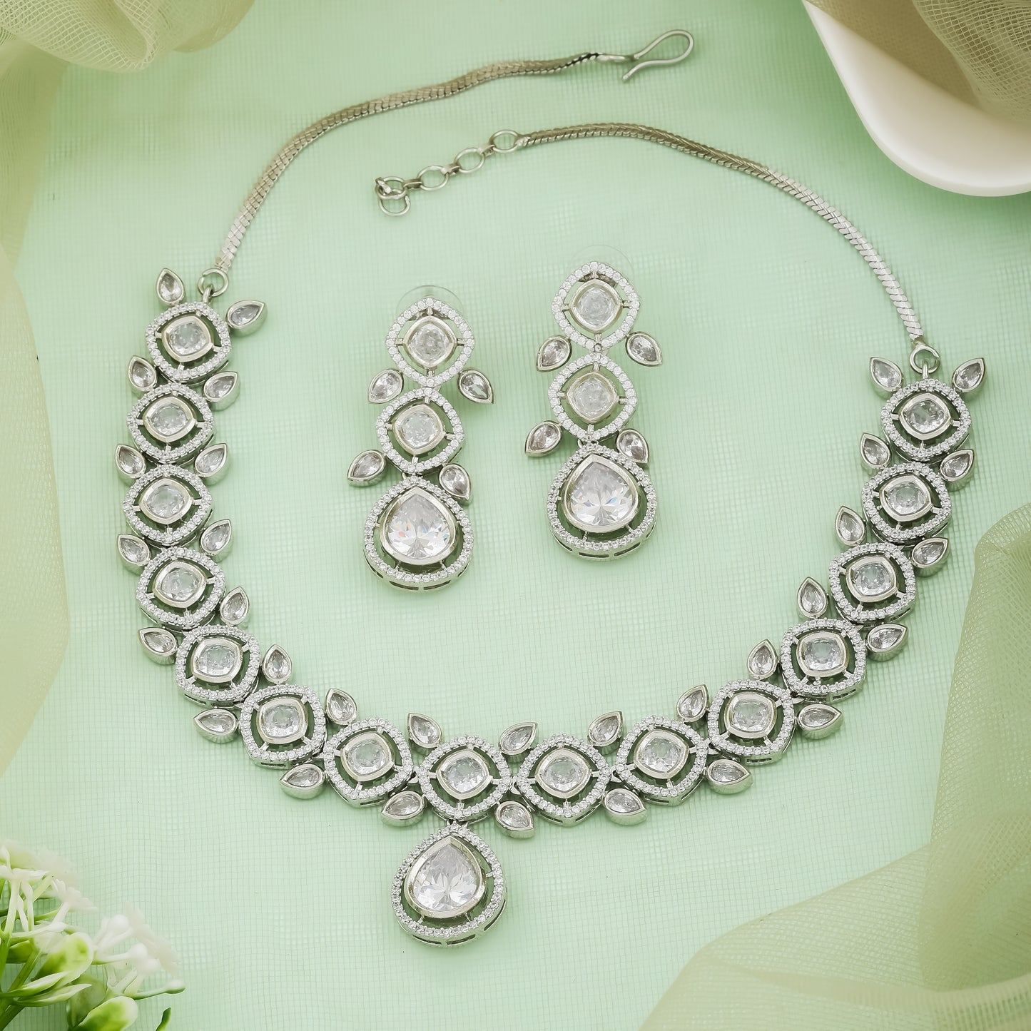 Princess Elegance Necklace Set